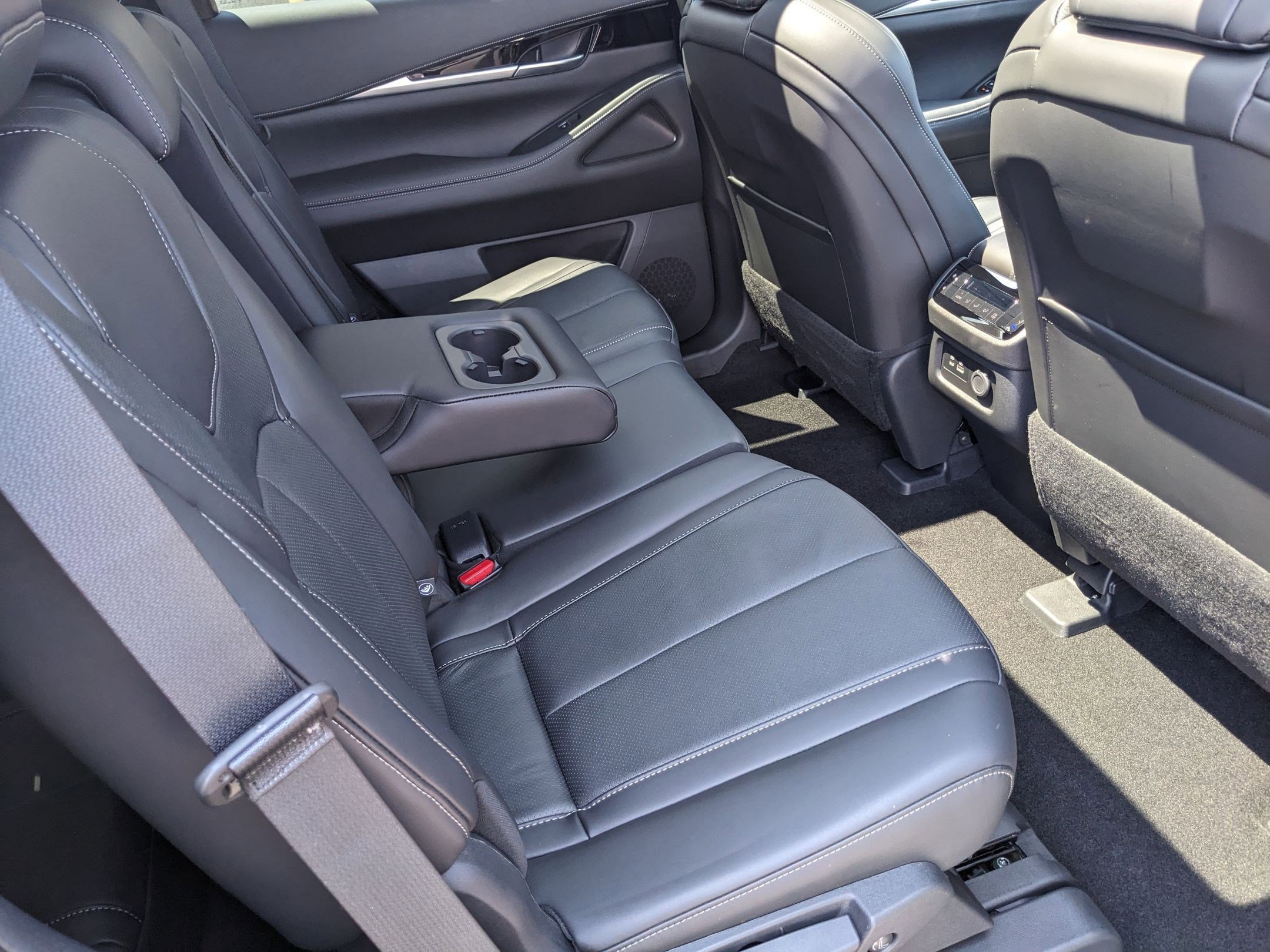 2024 Infiniti QX60 Pure AWD photo 17