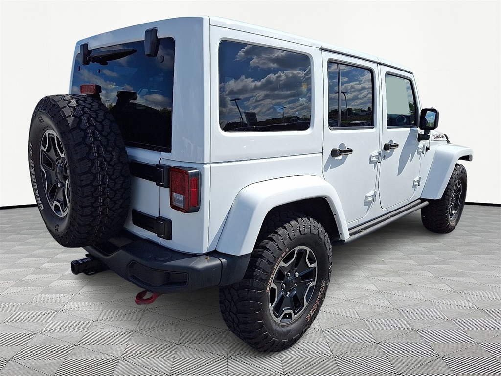 2016 Jeep Wrangler Unlimited Rubicon photo 7