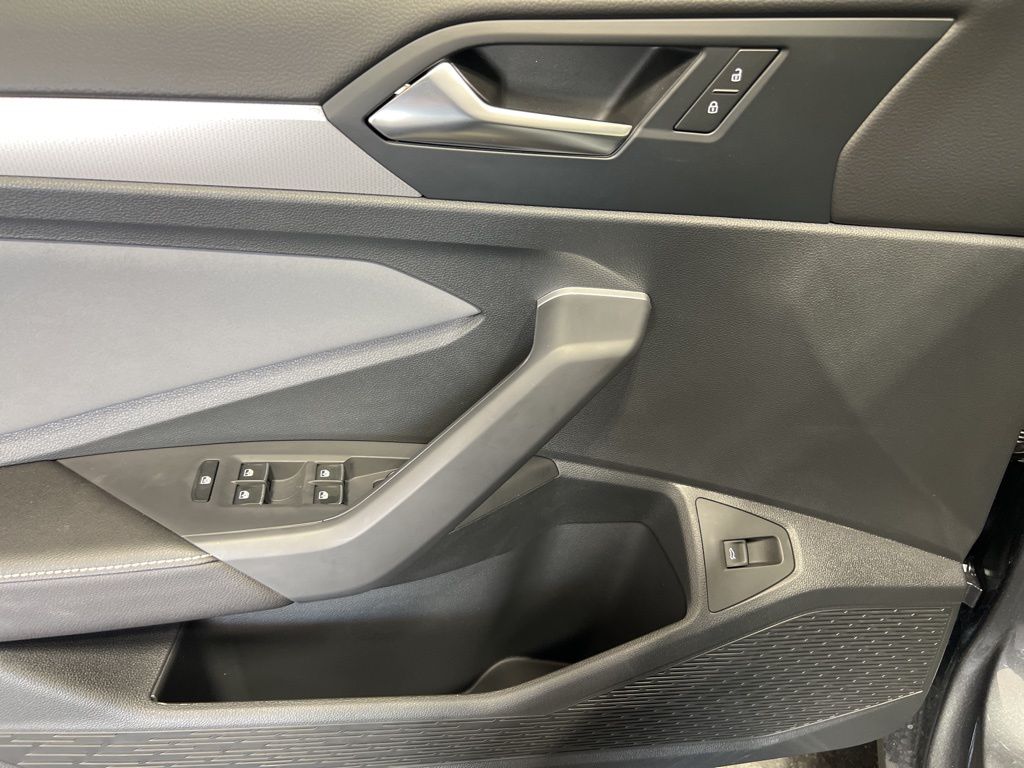 2025 Volkswagen Jetta 1.5T SE photo 11