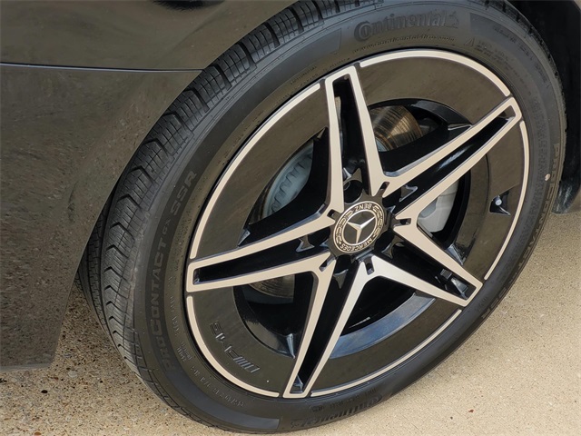 2024 Mercedes Benz C 300 AMG photo 8