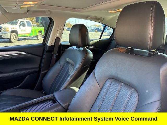 2021 Mazda Mazda6 Touring photo 3