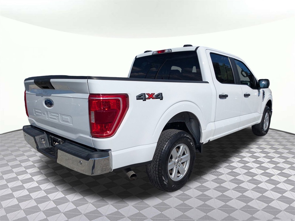 2022 Ford F-150 XLT photo 2