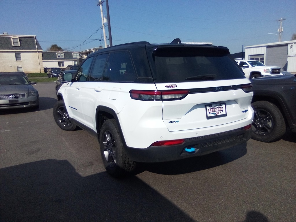 2024 Jeep Grand Cherokee Trailhawk 4xe photo 6