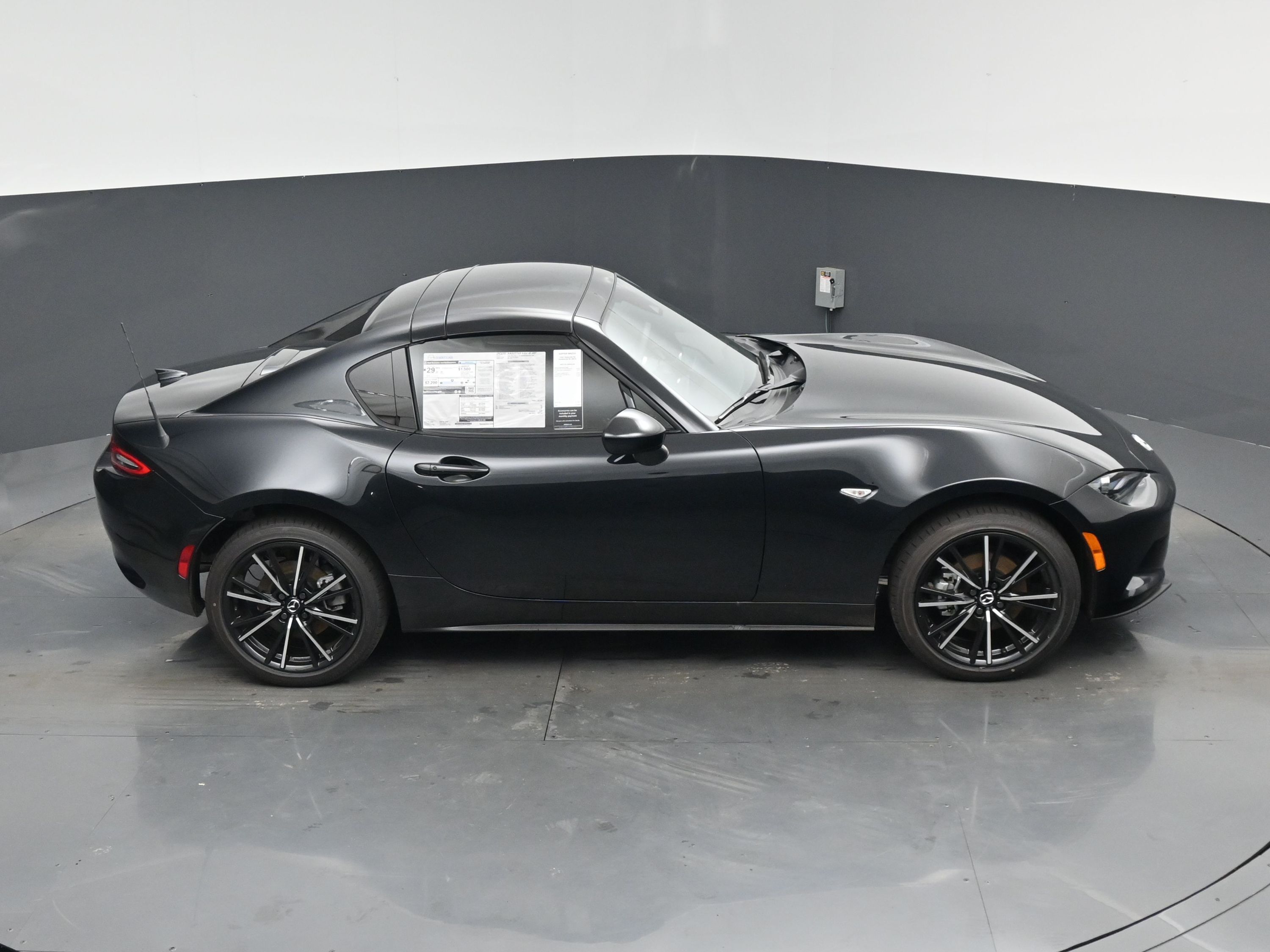 2025 Mazda MX-5 Miata Miata RF Grand Touring photo 17