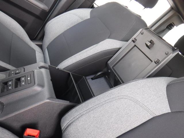 2023 Ford Bronco Base photo 17