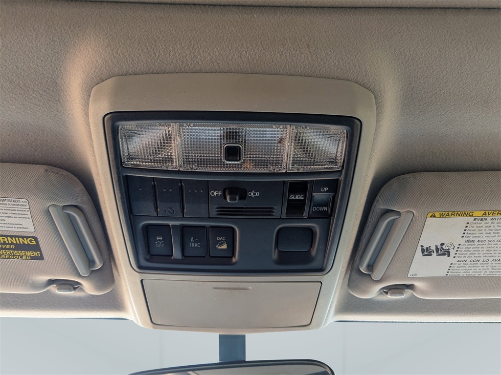 2010 Toyota 4Runner V6 photo 18