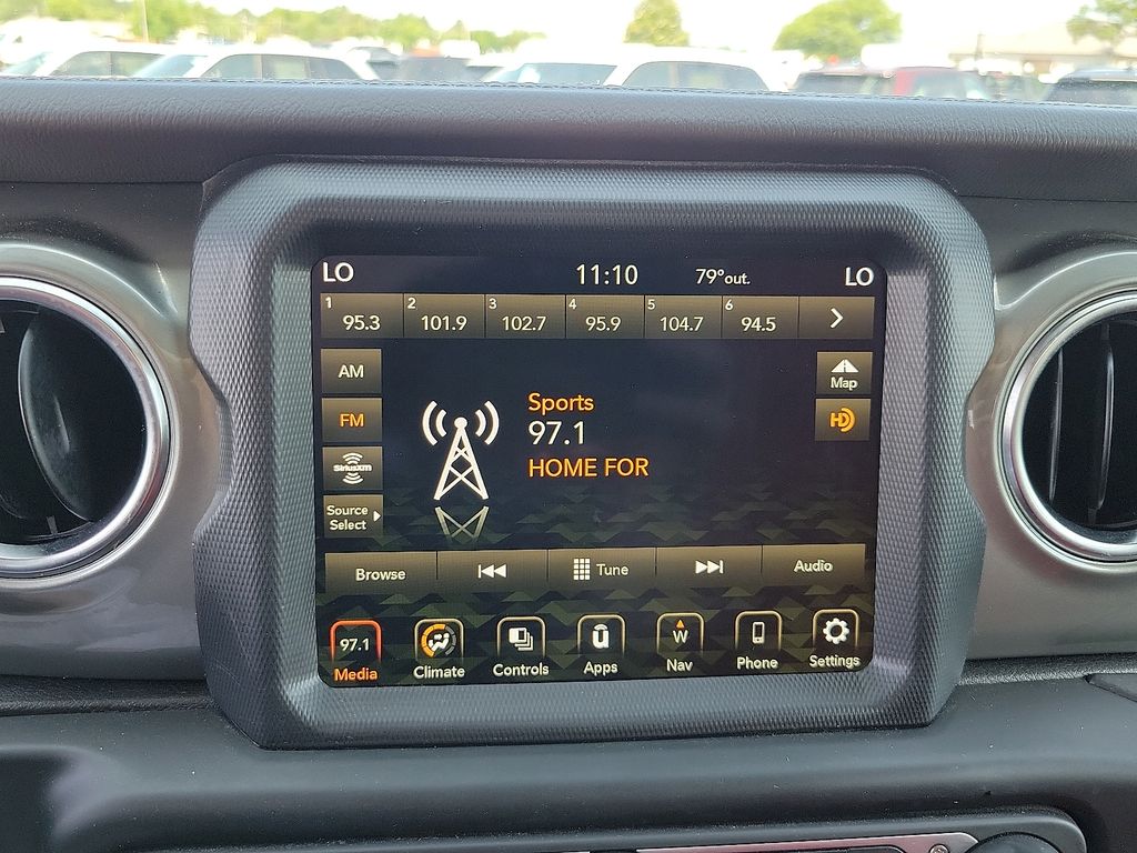 2023 Jeep Gladiator Overland photo 14