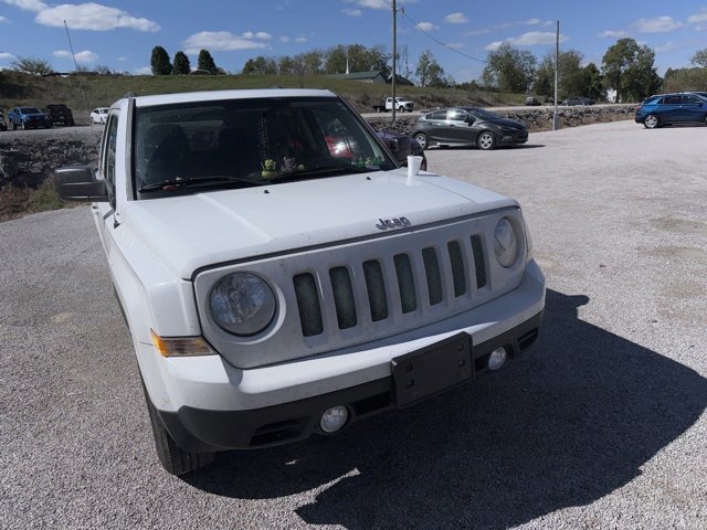 2015 Jeep Patriot High Altitude Altitude Edition photo 4