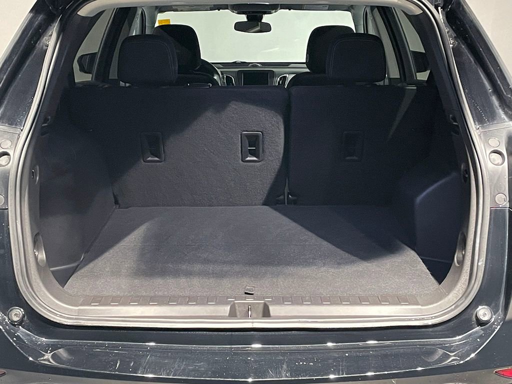 2024 Chevrolet Equinox LS photo 3