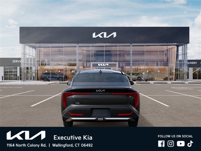 2025 Kia K4 LXS photo 2