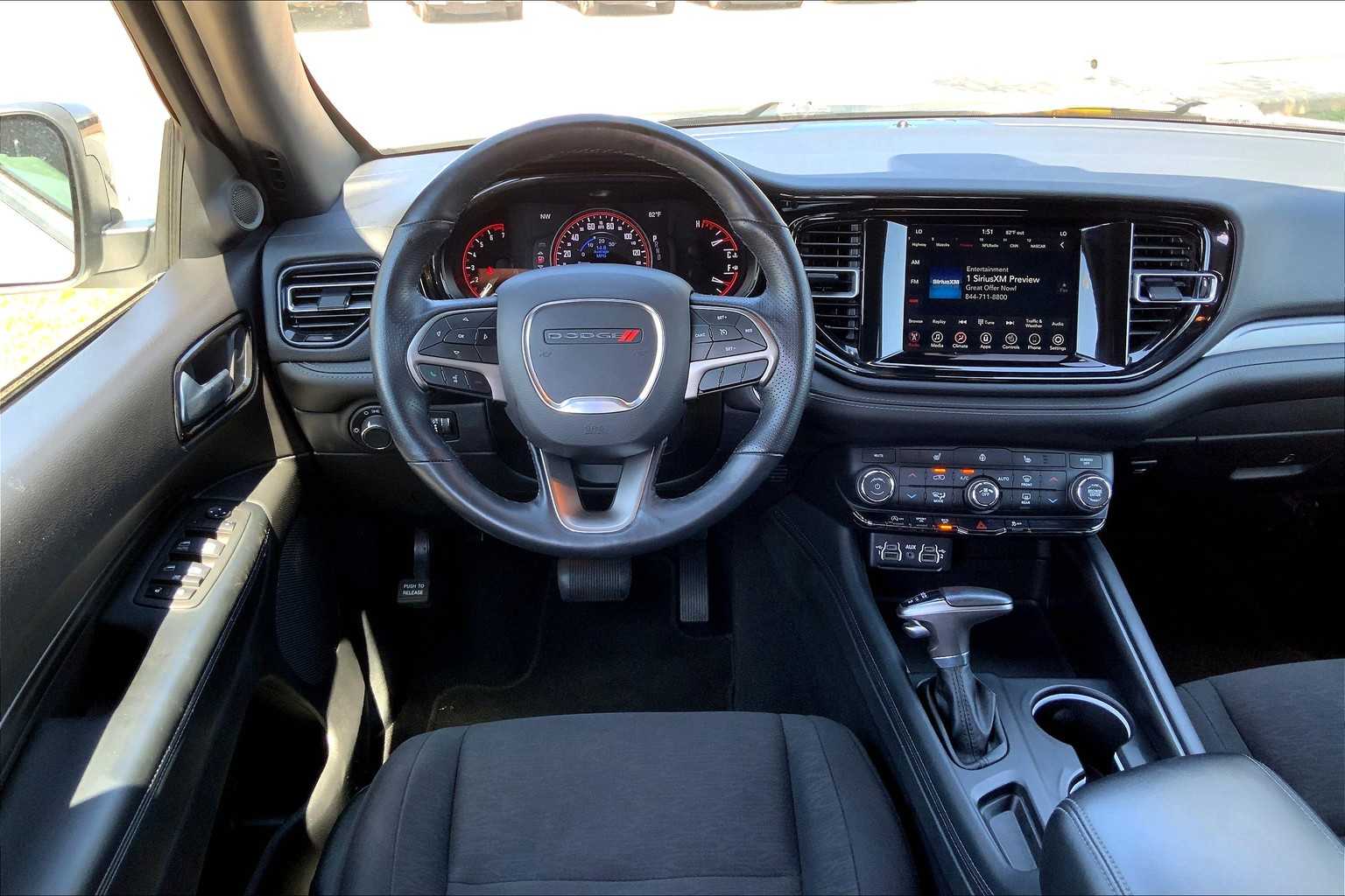 2024 Dodge Durango SXT photo 4