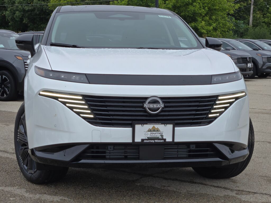 2025 Nissan Murano Platinum photo 2