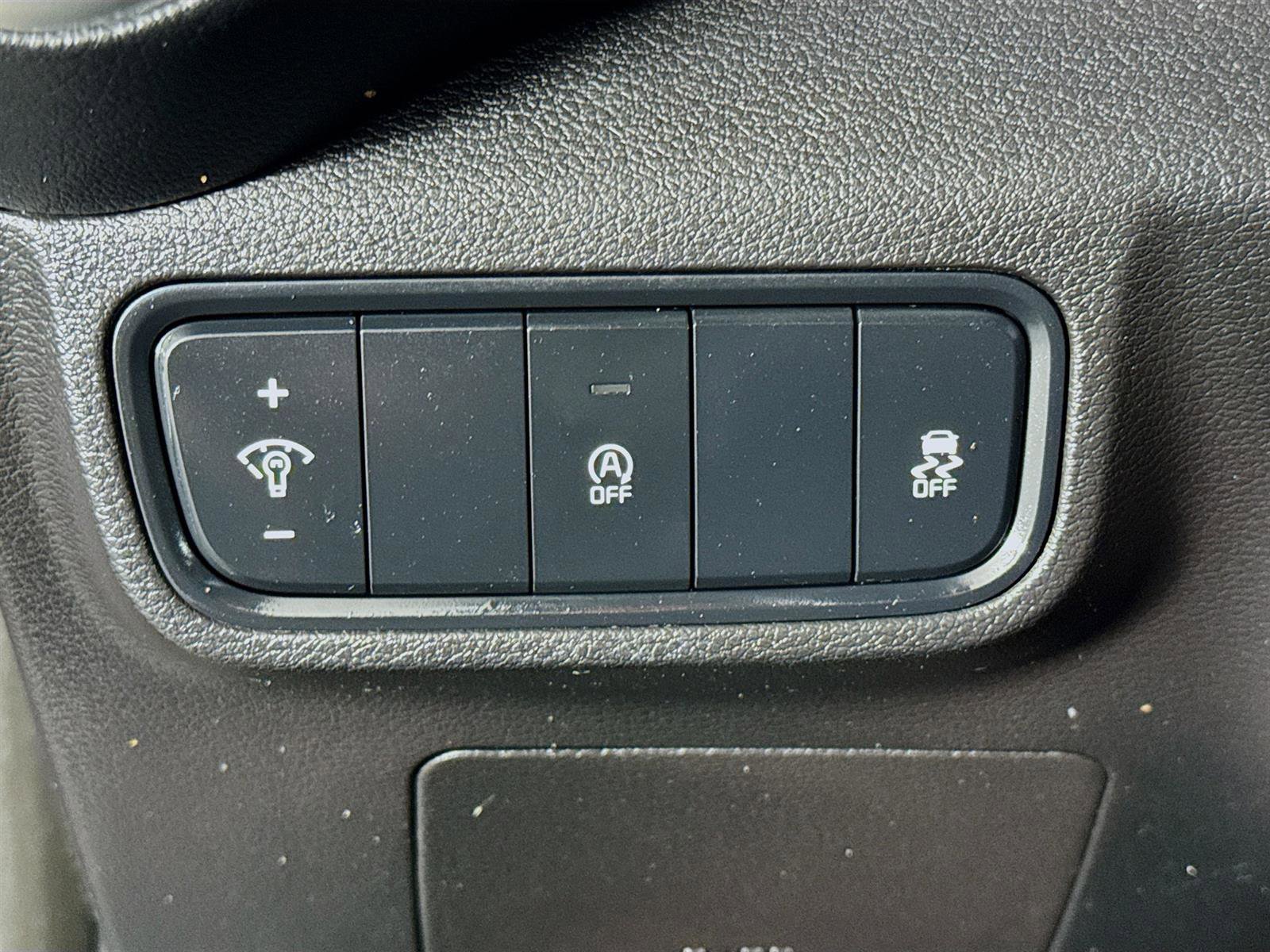 2022 Kia Soul LX photo 7