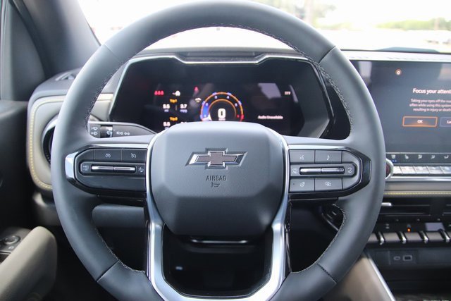 2025 Chevrolet Colorado ZR2 photo 14