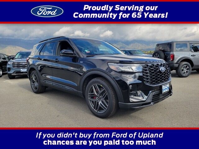 2026 Ford Explorer ST-LINE's photo