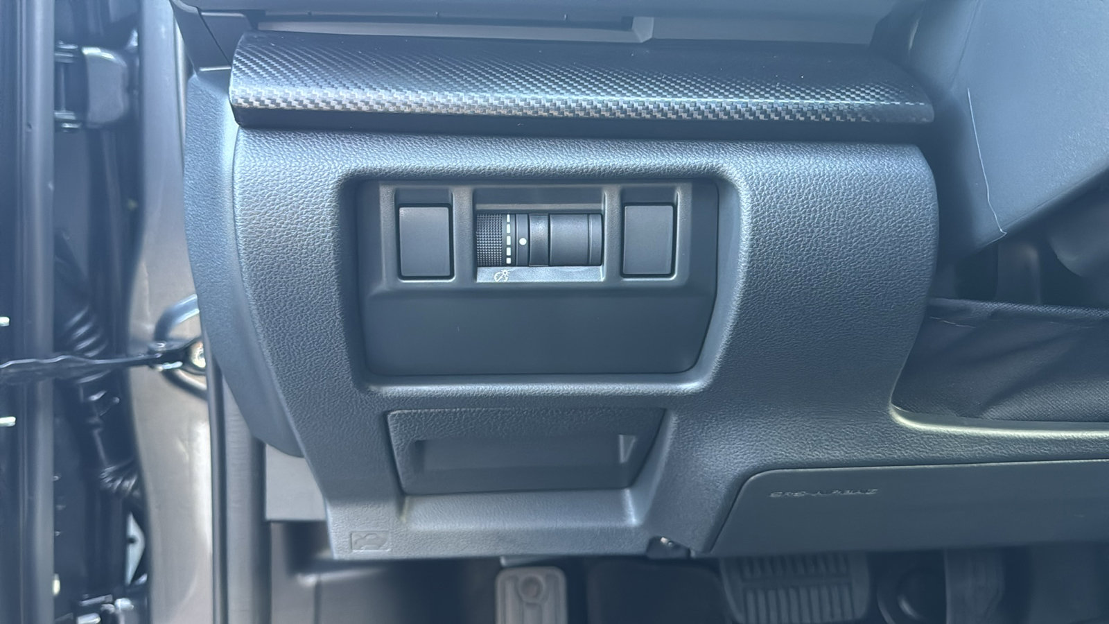 2025 Subaru Crosstrek Premium photo 12