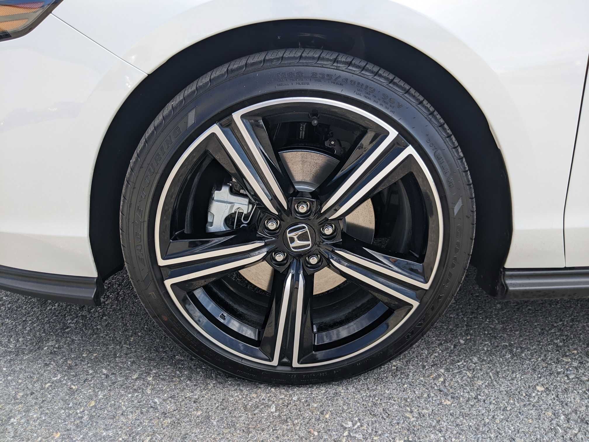 2023 Honda Accord Hybrid Sport photo 25