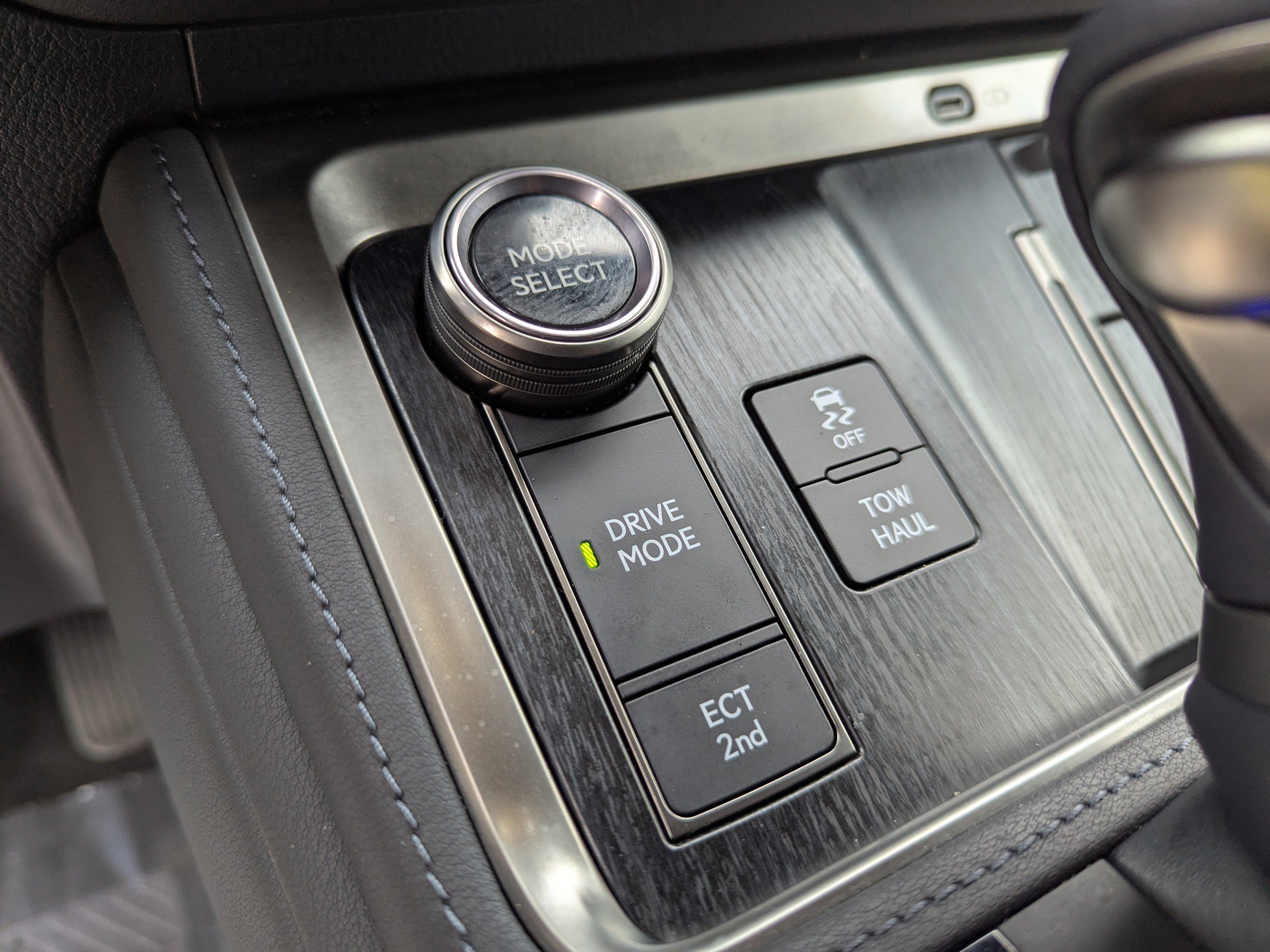 2024 Lexus GX 550 Luxury photo 29