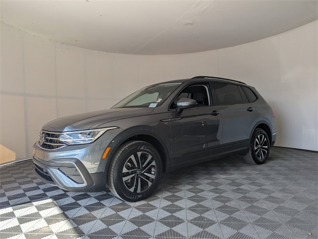 2023 Volkswagen Tiguan S photo 3