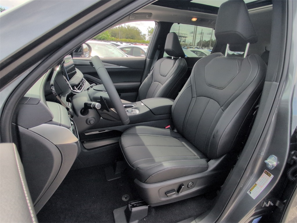 2026 Infiniti QX60 Luxe photo 4