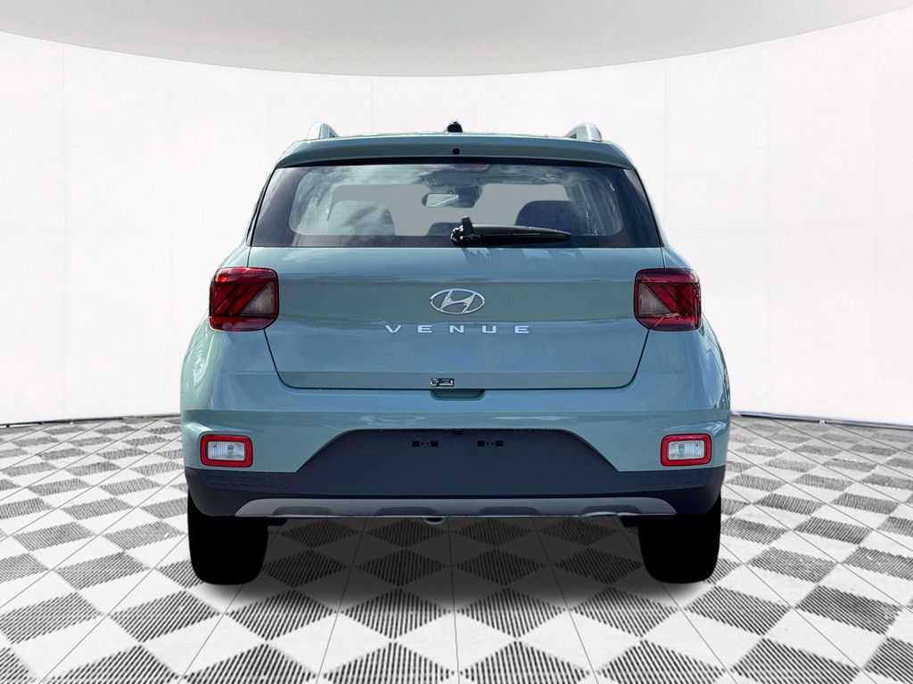 2026 Hyundai Venue SEL photo 4