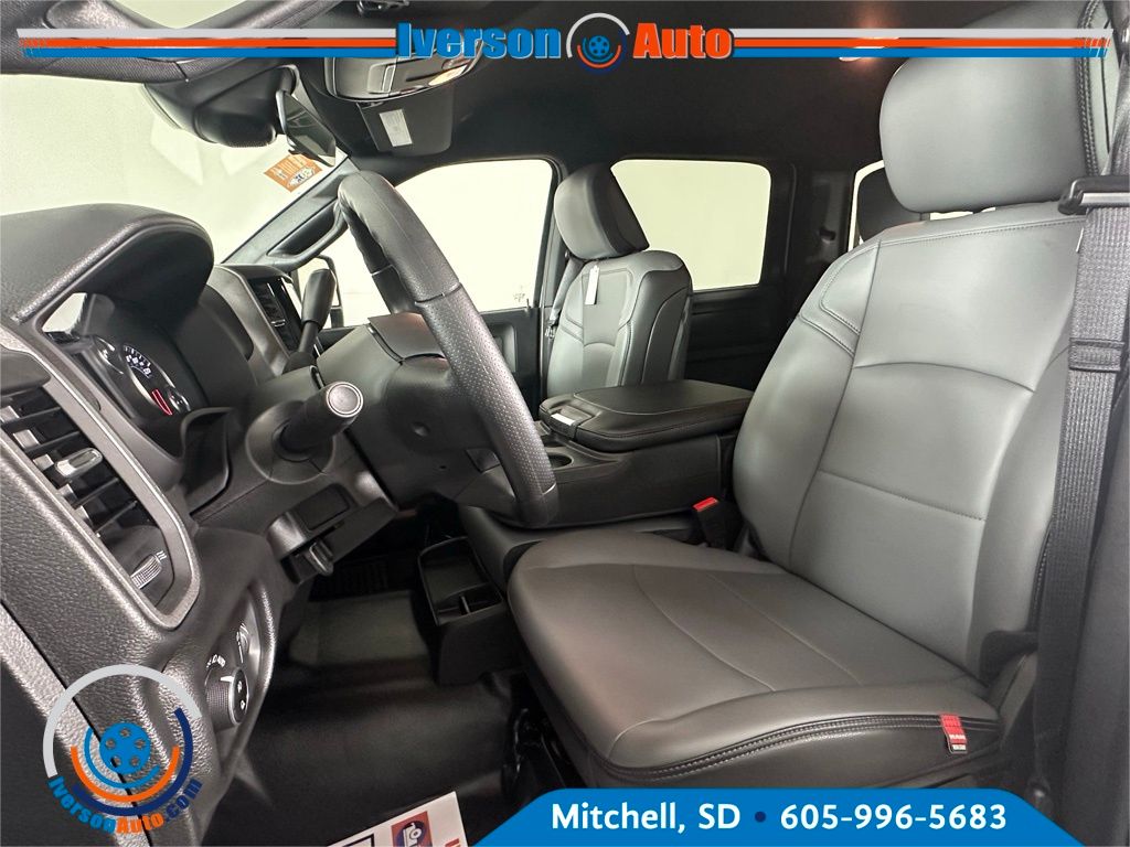 2026 Ram 2500 Tradesman photo 15