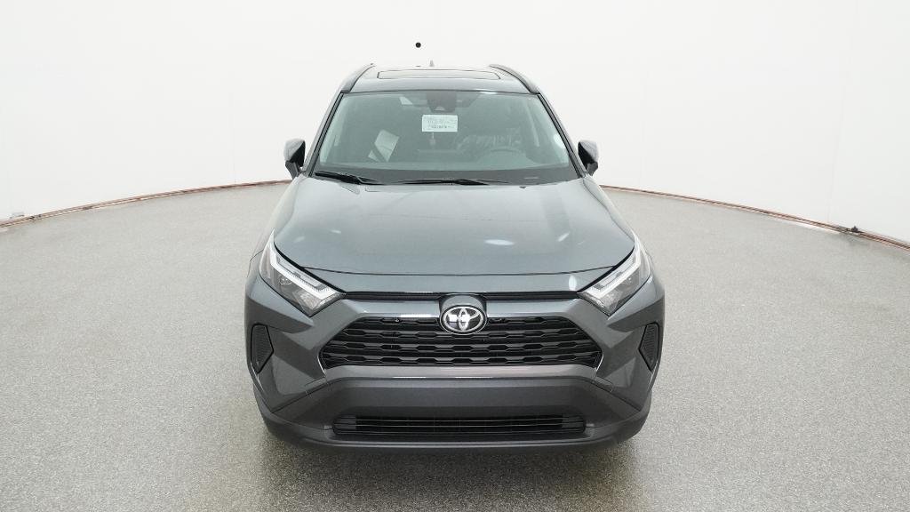 2025 Toyota RAV4 XLE photo 2