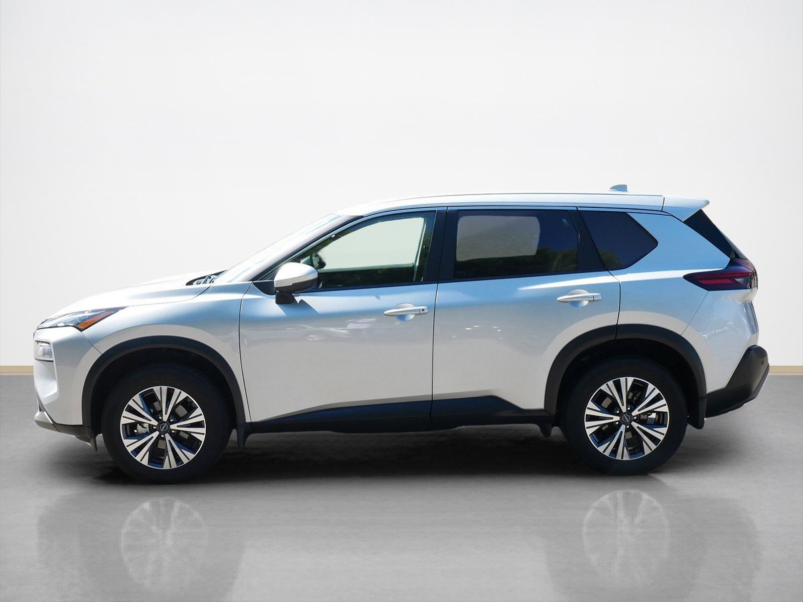 2023 Nissan Rogue SV photo 6