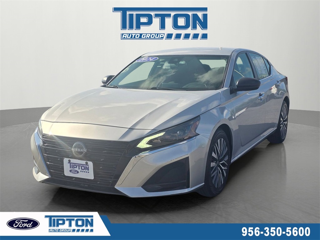 2024 Nissan Altima SV