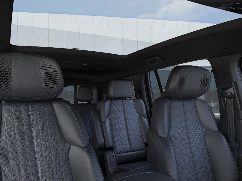 2026 Cadillac Escalade IQ Sport photo 15