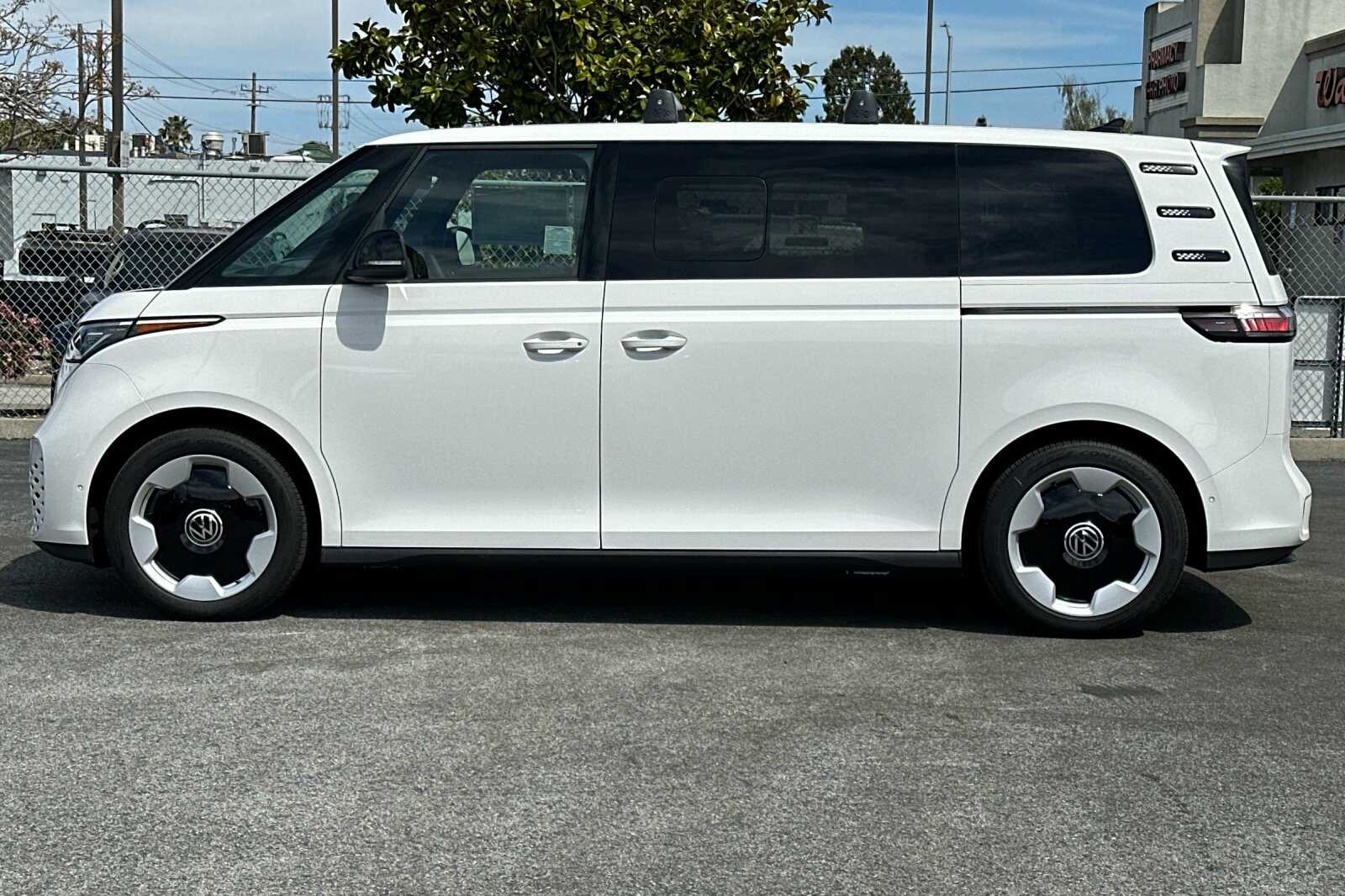2025 Volkswagen ID. Buzz Pro S photo 7