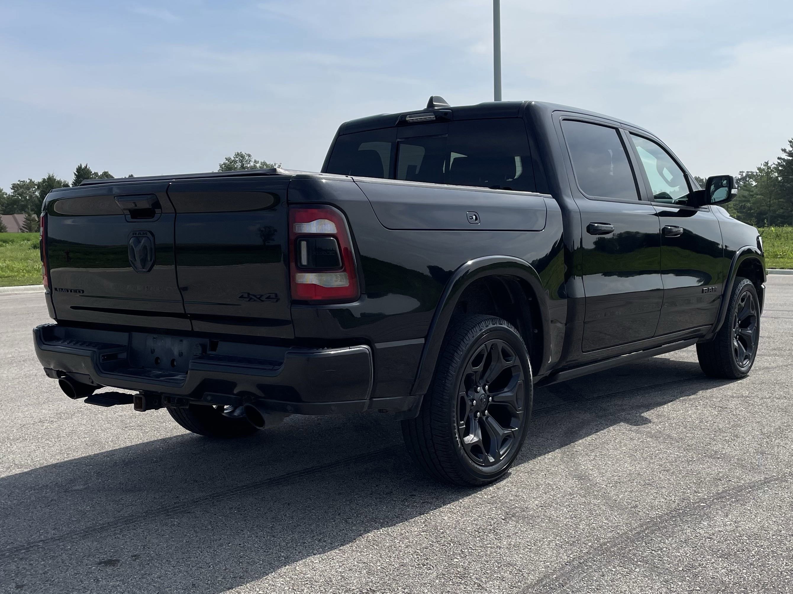 2021 Ram 1500 Limited photo 11