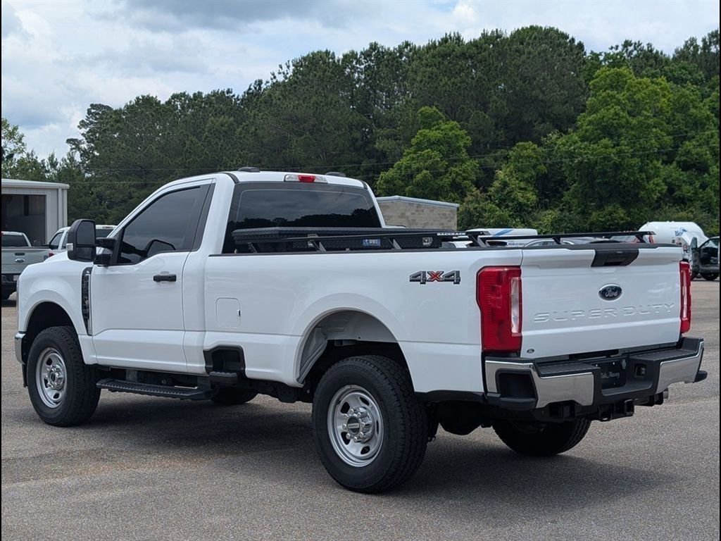 2024 Ford F-350 XL photo 3