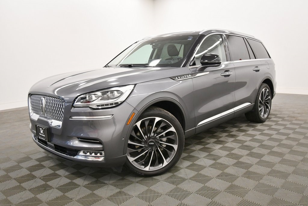 2023 Lincoln Aviator Reserve photo 2