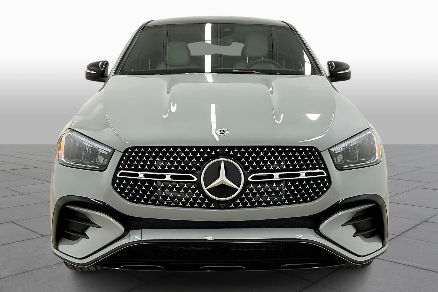 2026 Mercedes Benz GLE 450 4MATIC photo 3
