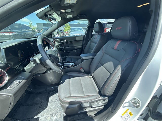 2025 Chevrolet Trax photo 11