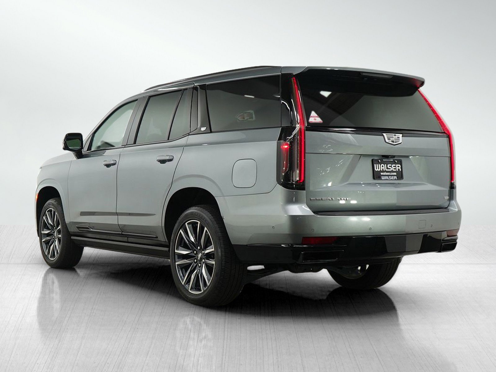 2023 Cadillac Escalade Sport Platinum photo 3