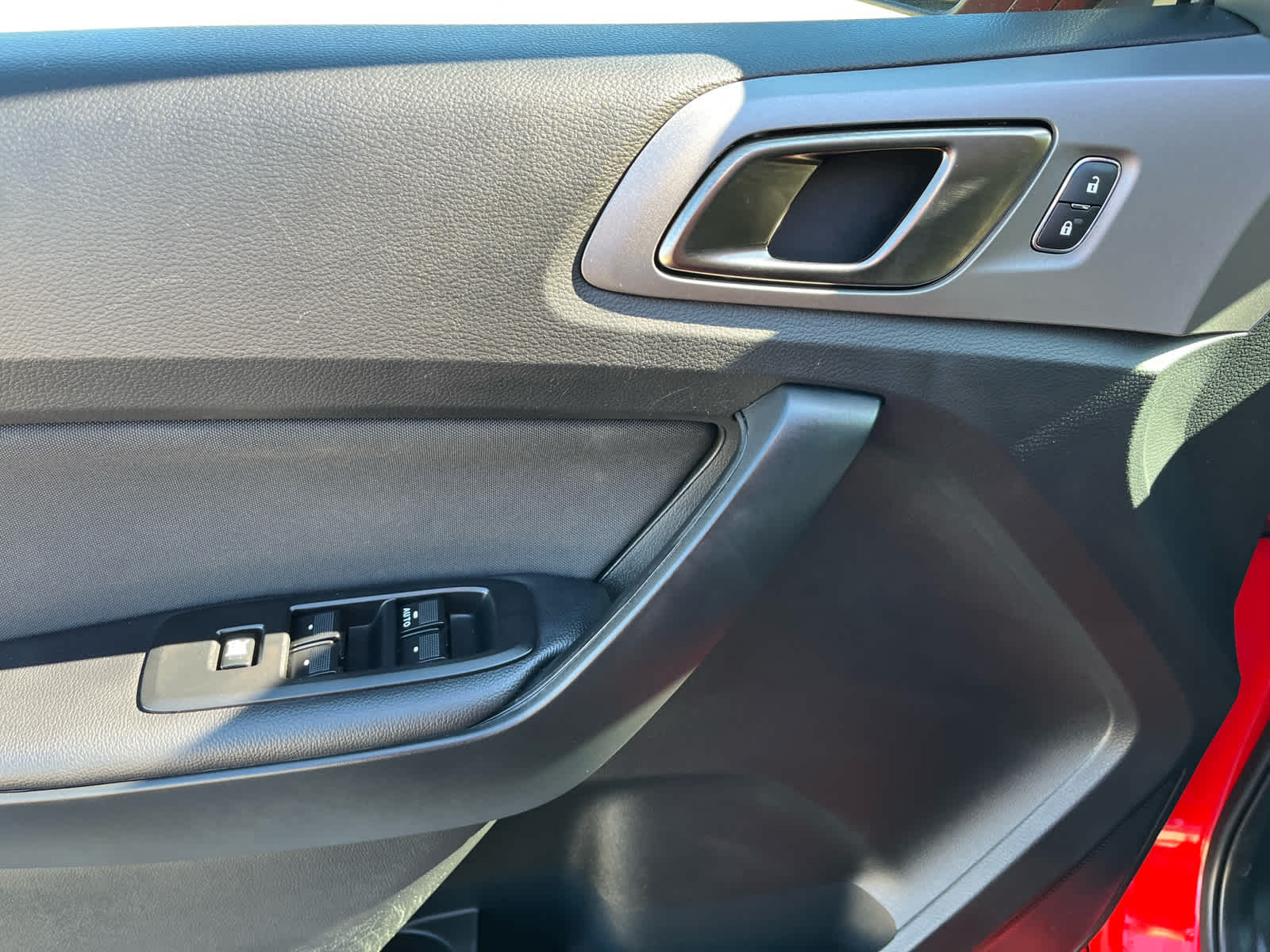 2023 Ford Ranger XLT photo 16