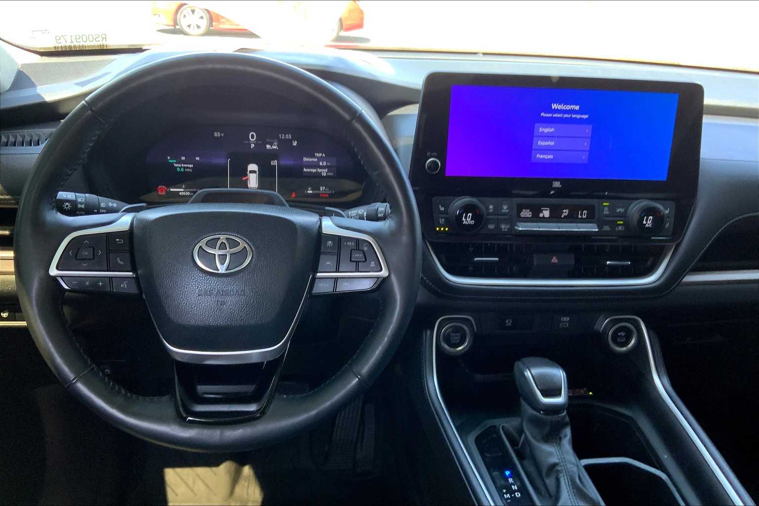 2024 Toyota Grand Highlander Platinum photo 5