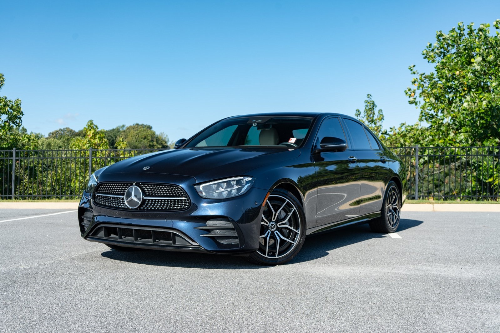 2022 Mercedes-Benz E-Class E350's photo