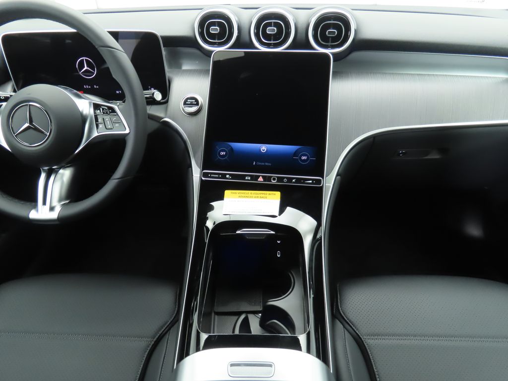 2025 Mercedes Benz GLC 300 photo 12