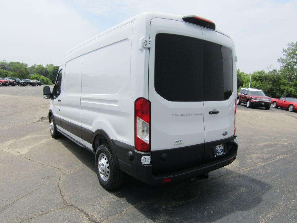 2025 Ford Transit Cargo Van photo 4