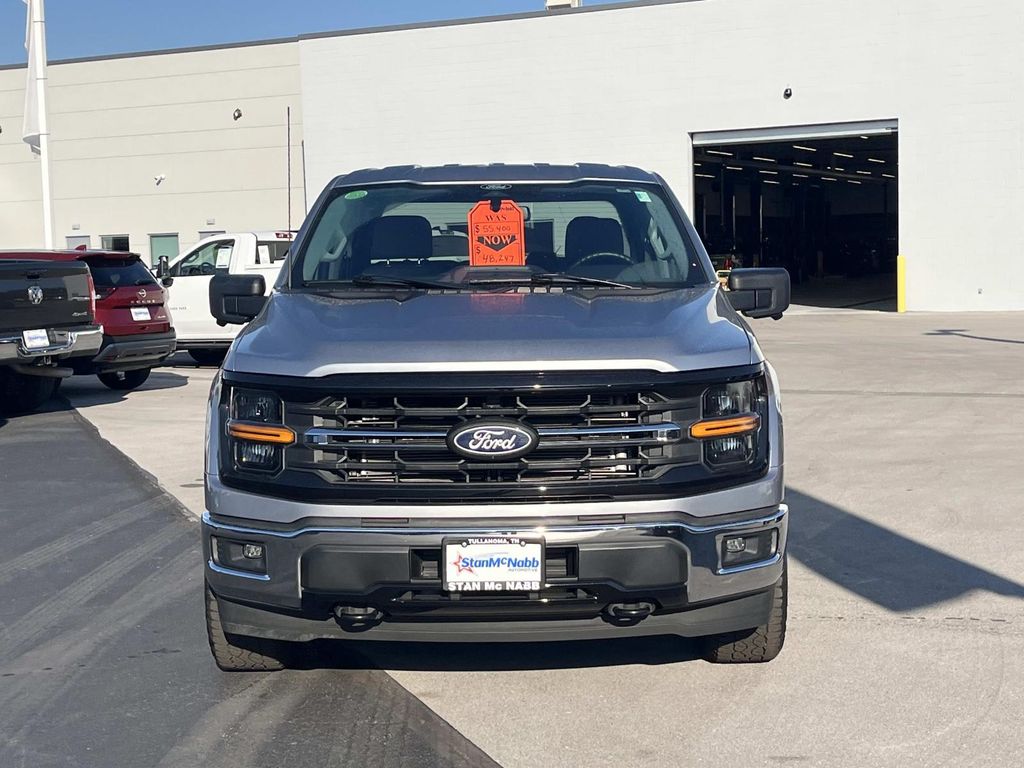 2024 Ford F-150 XLT photo 2
