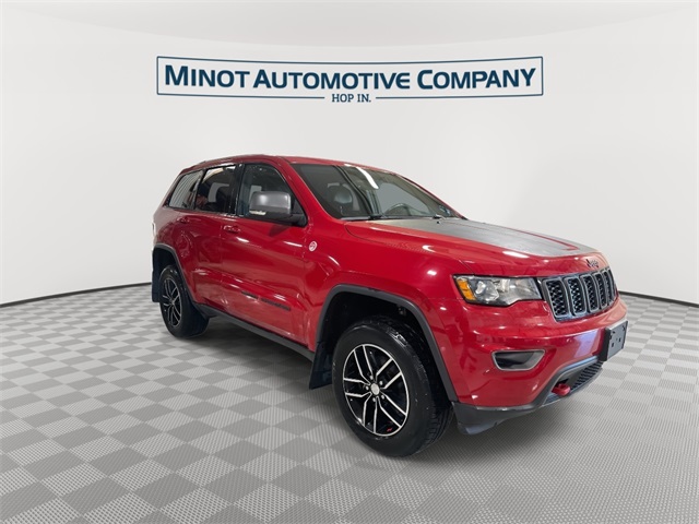 Certified 2017 Jeep Grand Cherokee Trailhawk with VIN 1C4RJFLG3HC605110 for sale in Minot, ND