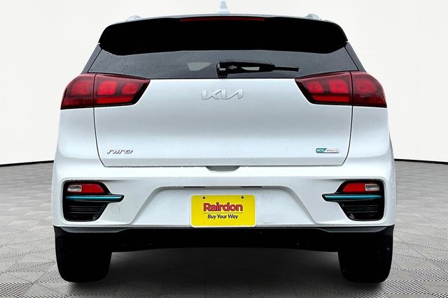 2022 Kia Niro EV EX photo 2