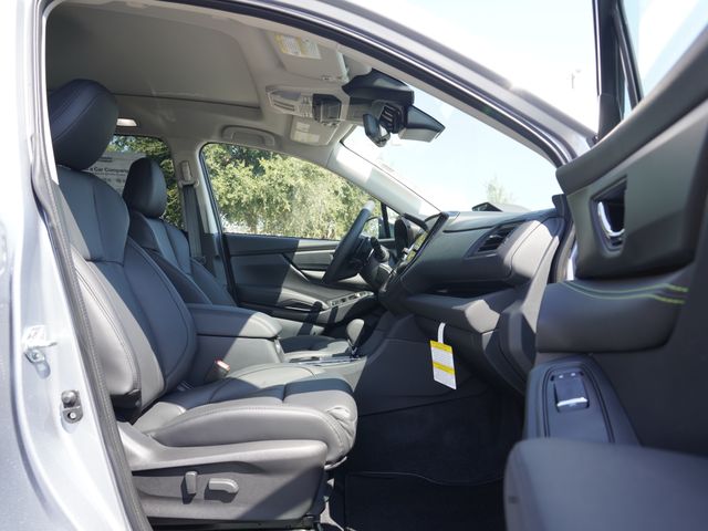 2025 Subaru Ascent Onyx Edition Touring photo 18