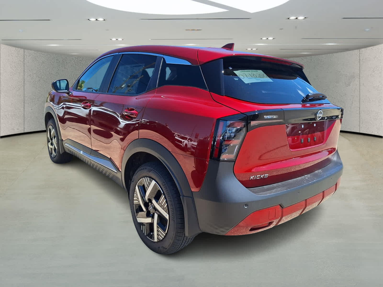 2025 Nissan Kicks SV photo 3