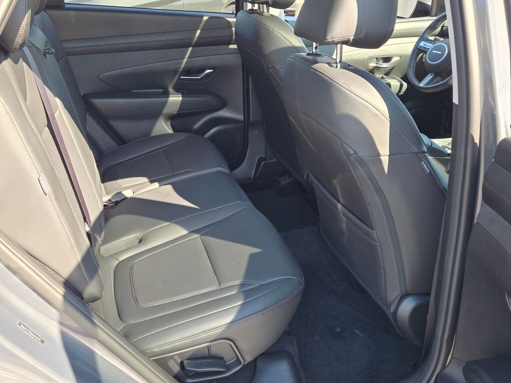 2025 Hyundai Tucson SEL Convenience photo 7