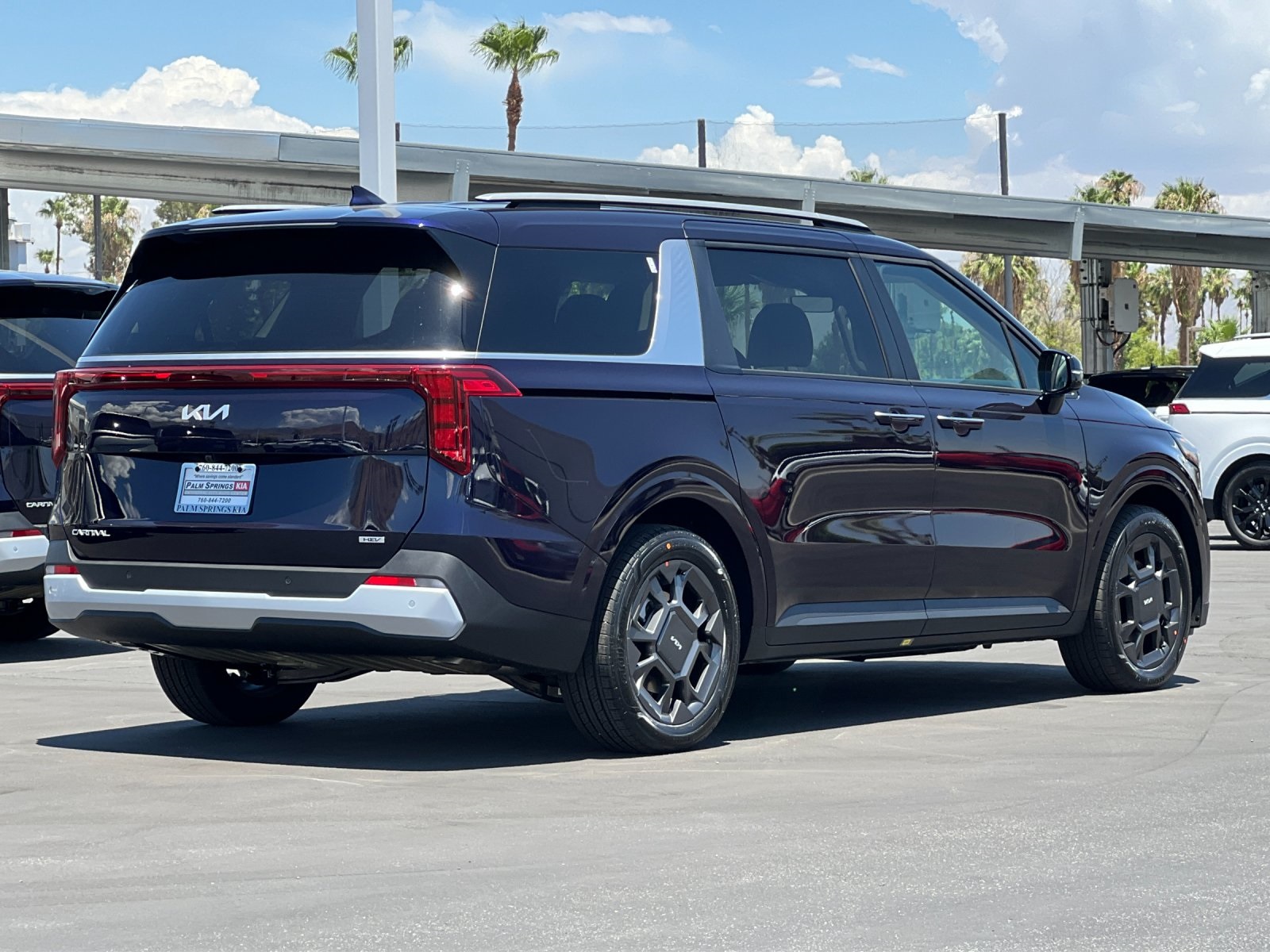 2026 Kia Carnival EX photo 3