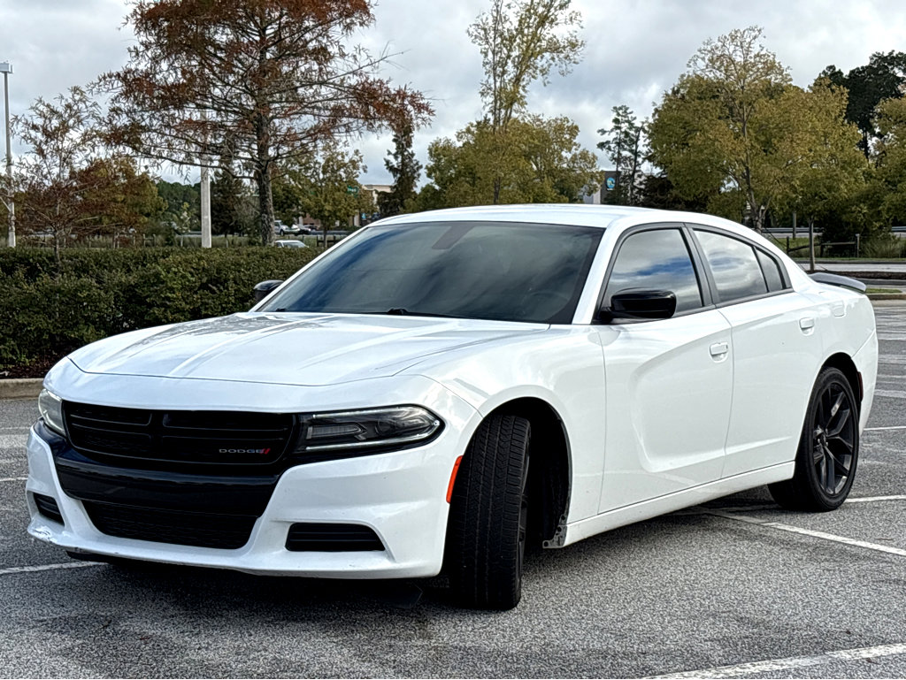 2021 Dodge Charger SXT photo 3